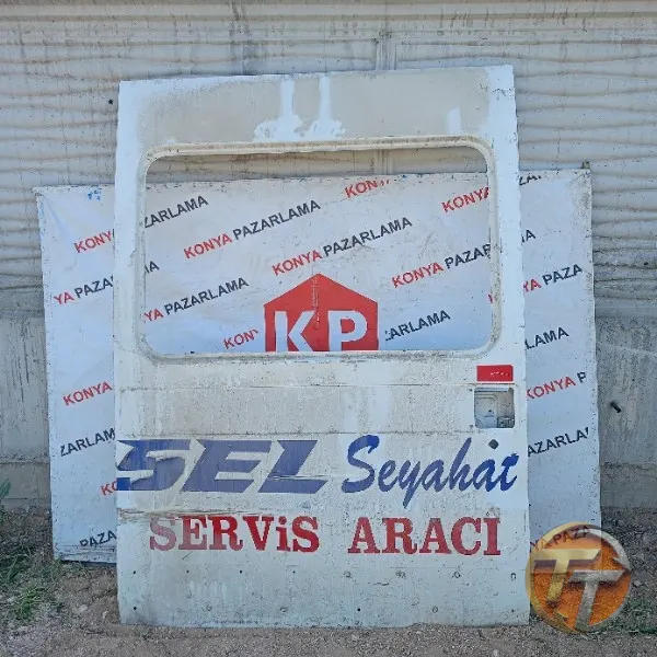 Renault Master sağ arka kapı tcr bölge