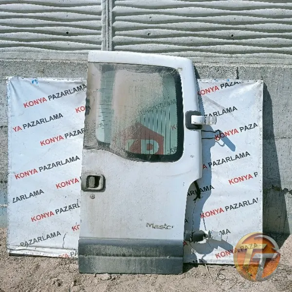 Renault Master sağ bagaj kapağı/Tcr Bölgesi