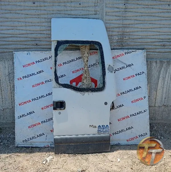 Renault Master sağ bagaj kapağı/Tcr Bölgesi