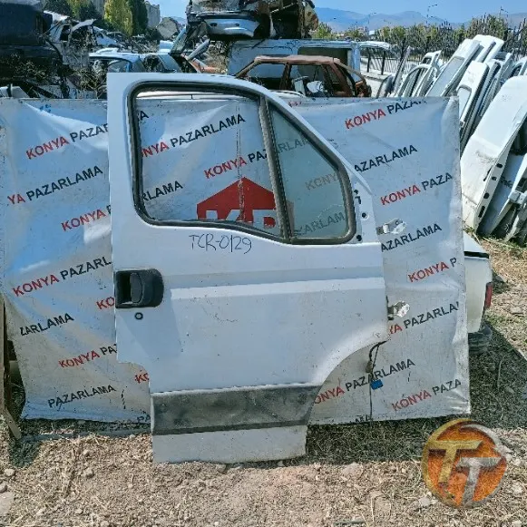 Renault master sağ ön kapı Tcr bölgesi-0129