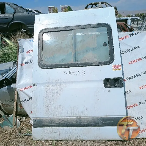 Renault master sağ sürgülü kapı Tcr bölgesi-0103
