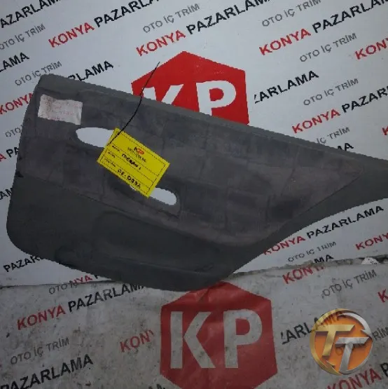 RENAULT MEGANE 1 SAĞ ARKA KAPI DÖŞEMESİ DŞ-0532