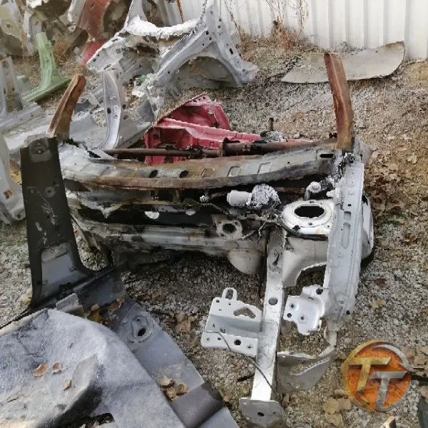 RENAULT MEGANE 2 ön şase Çel-147