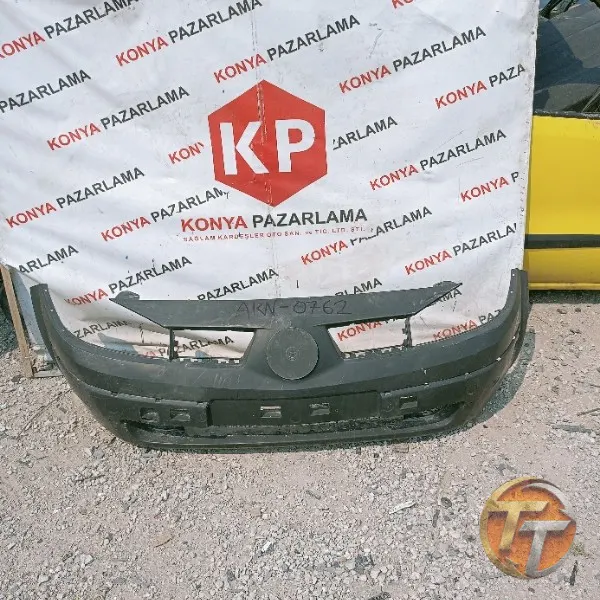 Renault Megane 2 ön tampon Arn-0762