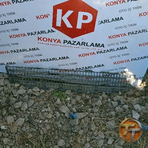 Renault megane 2 ön tampon ızgarası P-1474