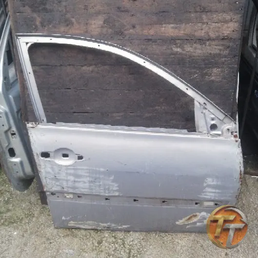 RENAULT MEGANE 2 sağ ön kapı Erö-0183 Esan