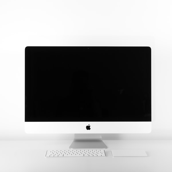 iMac 24" M1 — mavi