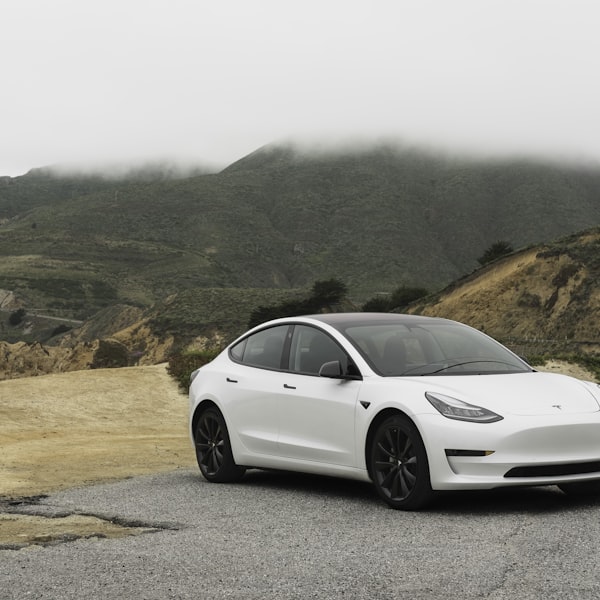 Tesla Model 3 Long Range